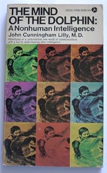 Paperback The Mind Of A Dolphin Book