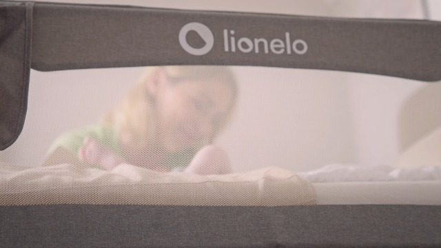 Lionelo HANNA Bed Rail Guard 150L X 66H Cm Extra-Tall Safety Bed Barrier For Toddlers, Foldable 180° With Tilt Adjustment, Mesh Fabric, SecureBelt Straps, Safe Lock, Pocket, Durable, Easy To Install