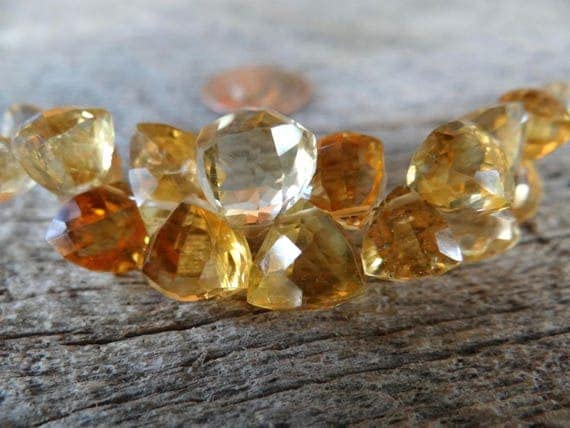 Citrine briolette de qualité supérieure trillion facetté 6-10mm perles de joaillerie LKBEADS en trio