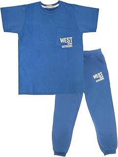 طقم بيجامة مكون من تيشرت بنصف كم وبنطلون بطبعة عبارة "West Stay Outdoors" للأولاد من اكسيس كيدز (طقم واحد)