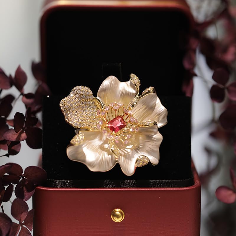 Image of Pearl Flower Brooch and Pins for Women Large Gold Luxury Elegant Pin Christmas Gift Jewelry