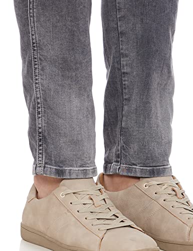 Image of Wrangler Men's Slim Fit Jeans
