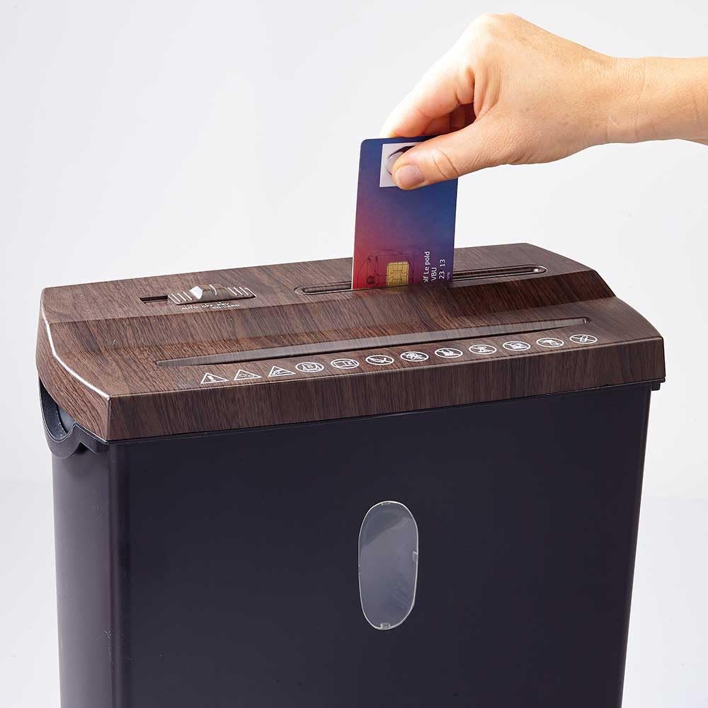 EUROtops Multifunktions-Aktenvernichter in Holz-Optik, 11 l Auffangbehälter | Shredder für Papier, Kreditkarten, CDs und DVDs, 230 W, kompakt, Datenschutz für Zuhause und Büro, Papierschredder
