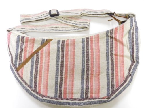 アジアン雑貨 ネパール クレセントバッグ (ホワイト)