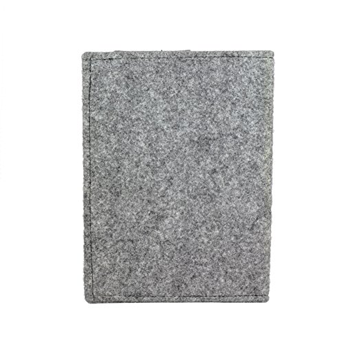 Art-Dog Hundepasshülle - Handgefertigte Filzhülle mit gesticktem Muster - Tierärztliche Reisepasshülle für Hunde - 17x12,5cm - Labrador Retriever