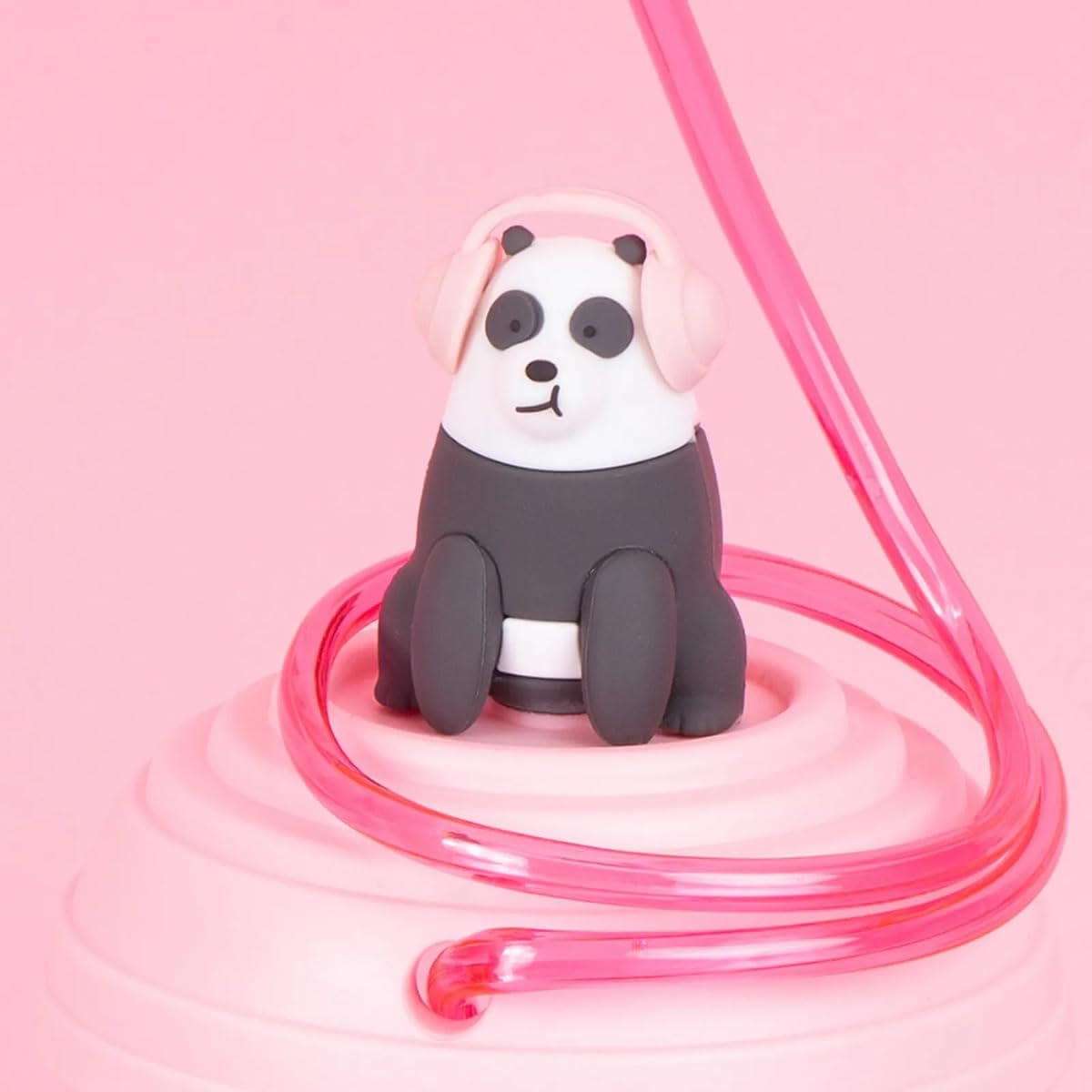 MINISO We Bare Bears Lisanslı Döndürülen Pipetli Plastik Bardak (480ml) - Panda