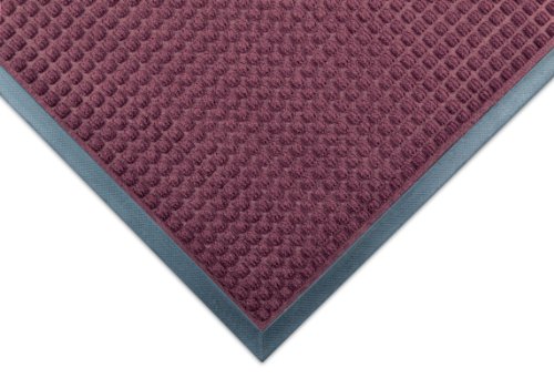 NoTrax 166 Guzzler™ Rubber-Backed Entrance Mat, for Home or Office 4' X 6' Burgundy