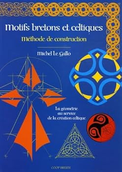 Paperback Motifs bretons et celtiques - méthode de construction [French] Book