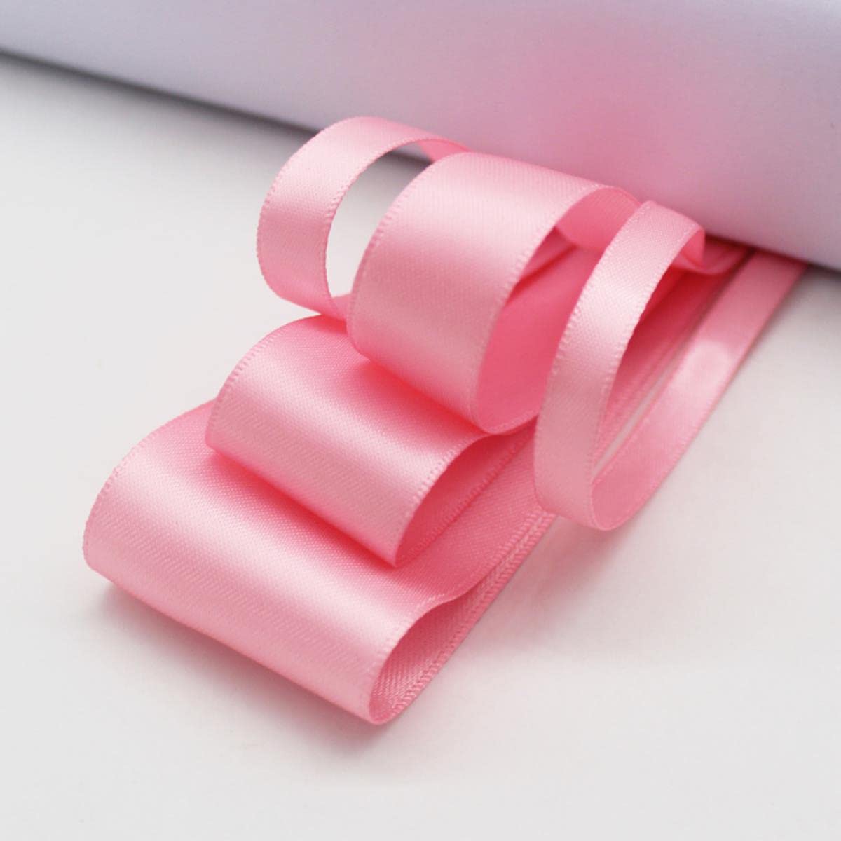 Ruban satin double face rose 38mm pour loisirs créatifs et couture de mariage
