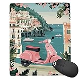 【Moto de paysage MODÈLE TAMPON DE SOURIS】: mesure 42x35cm (420x350x3mm), petite et magnifiquement dessinée. et est un petit tapis de souris de bureau pour ordinateurs portables et ordinateurs. Conception épaissie de tapis de souris, peut être enroulé pour le stockage, pas facile à déformer, flexible, pliable, facile à stocker et voyages d'affaires.