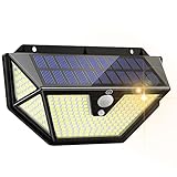 🌞【Focos led exterior IP65】Focos led exterior está hecha de material impermeable IP65, que tiene una buena protección a prueba de lluvia, viento y frío. El material mejorado de la carcasa PC + ABS es más resistente a la intemperie y al envejecimiento que los materiales ABS tradicionales. Ideal para zonas exteriores como jardines, balcones, patios, escaleras y fachadas.