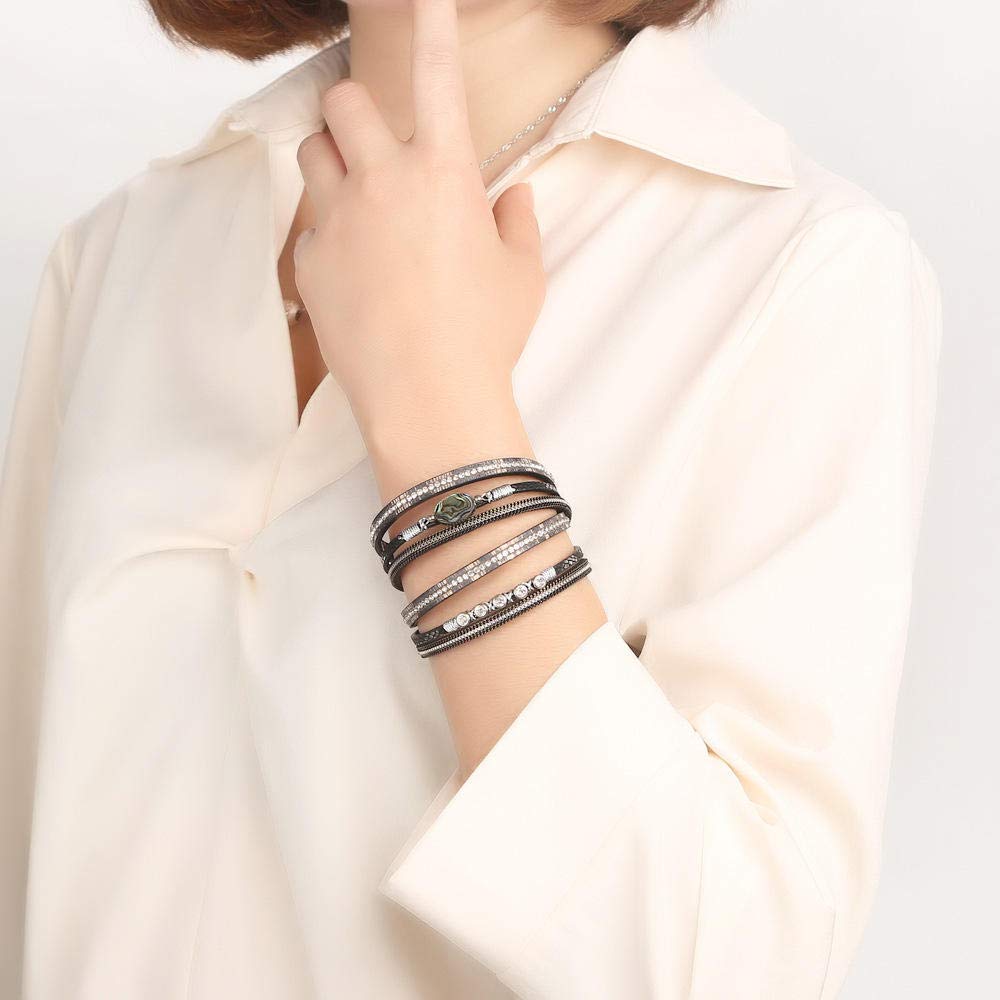 Lederarmband für Frauen, mehrschichtige Vintage Lederarmband Schwarzes kreativer Abalone-Schalenarmband Zirkon Magnet Schnalle Armband Temperament Personalisierte Schmuck Personalisierte Kleidung