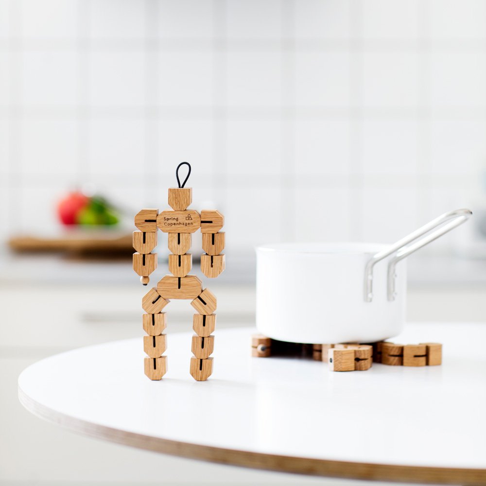Spring Copenhagen Clumsy Hans Topfuntersetzer Klein Natur | Eiche 20x19x2,5 cm | NIS Hauge | Dänischer Designklassiker | Küchengeschenk Esstisch Einzug Hochzeit