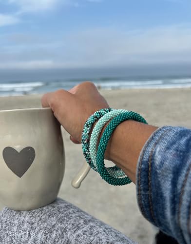 Humble Hilo Handmade Glass Bead Bracelet Artisinal Chunky Statement Jewelry Accessories for Women4