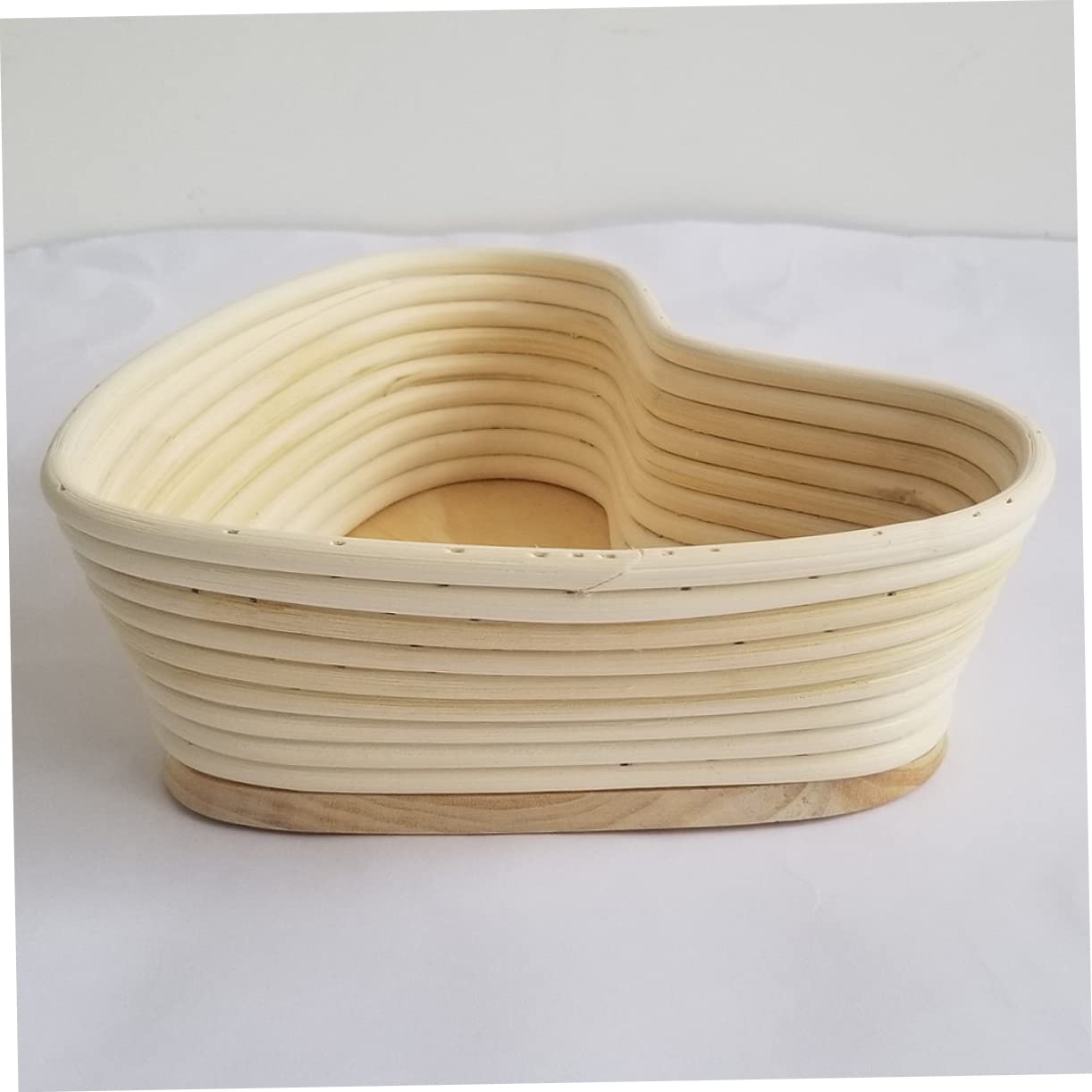 Cestino di Lievitazione in Vimini a Cuore 21, 5x19 Cm