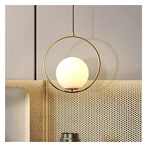 Lustre de plafond doré E27 pour transformer un mur de fond sombre en salon chic