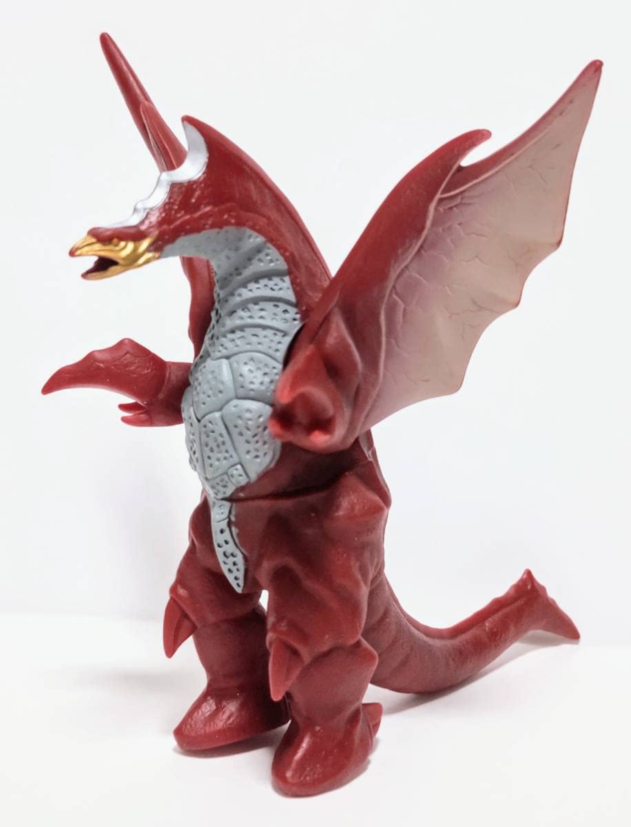 Amazon.co.jp: ウルトラ怪獣500 62 超古代竜 メルバ ソフビ ライブ 