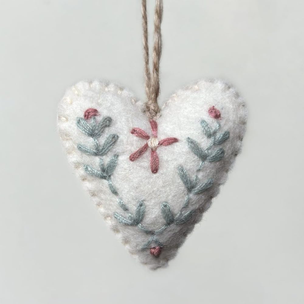 White | Folk Art Floral Heart Ornament | Hanging Decoration | Cracker Filler