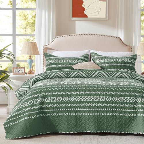 LEAONME 3 Pieces Full Queen Size Olive Green Quilt Set with Checkered Pattern Lightweight Oversized Bedspread 90''x98'' Soft Coverlet Warm Bed Cover for All Seasons (1 Quilt, 2 Pillow Shams)