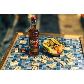 Bounty Rum Spiced: Miniature | Rum with natural flavours | Distilled, blended and bottled in Saint-Lucia | 40% alcohol 5cl | Perfect base for Long Drink – Bounty Rum
