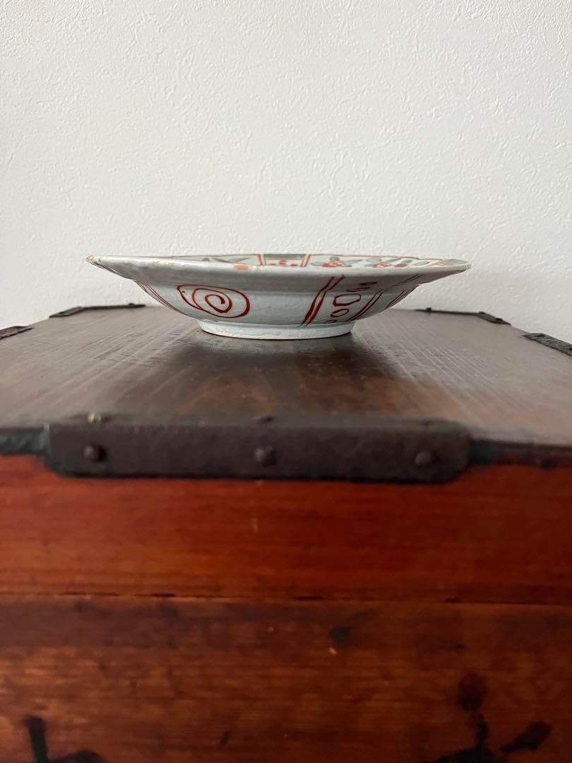 専用です‼️江戸初期　初期伊万里色絵　鍔皿　六寸　無傷　牡丹　柘榴　桃　芙蓉手 専用です‼️江戸初期 初期伊万里色絵 鍔皿 六寸 無傷 牡丹 柘榴 桃