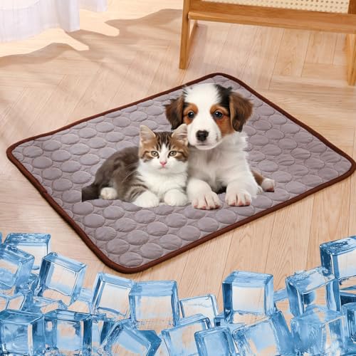 Freshpad Pour Chien,Fresh Pad Chien,Tapis Rafraichissant Chiens,Coussin RafraîChissant Pour,Matelas RéFrigéRant Animaux, Portable, Lavable, Anti-Morsures (Marron,L - 70 * 50cm)