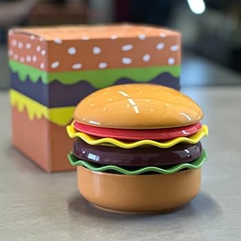 油彩『Burger Set』 Amazon.com | Ceramic Joe 6-layer Cheese Beef Burger Shaped