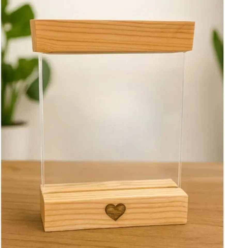 Porta Retrato com Base Madeira e Vidro Duplo Personalizado Presente Romântico Decorativo porta retrato(Coração gravado,Polaroide 9x7)