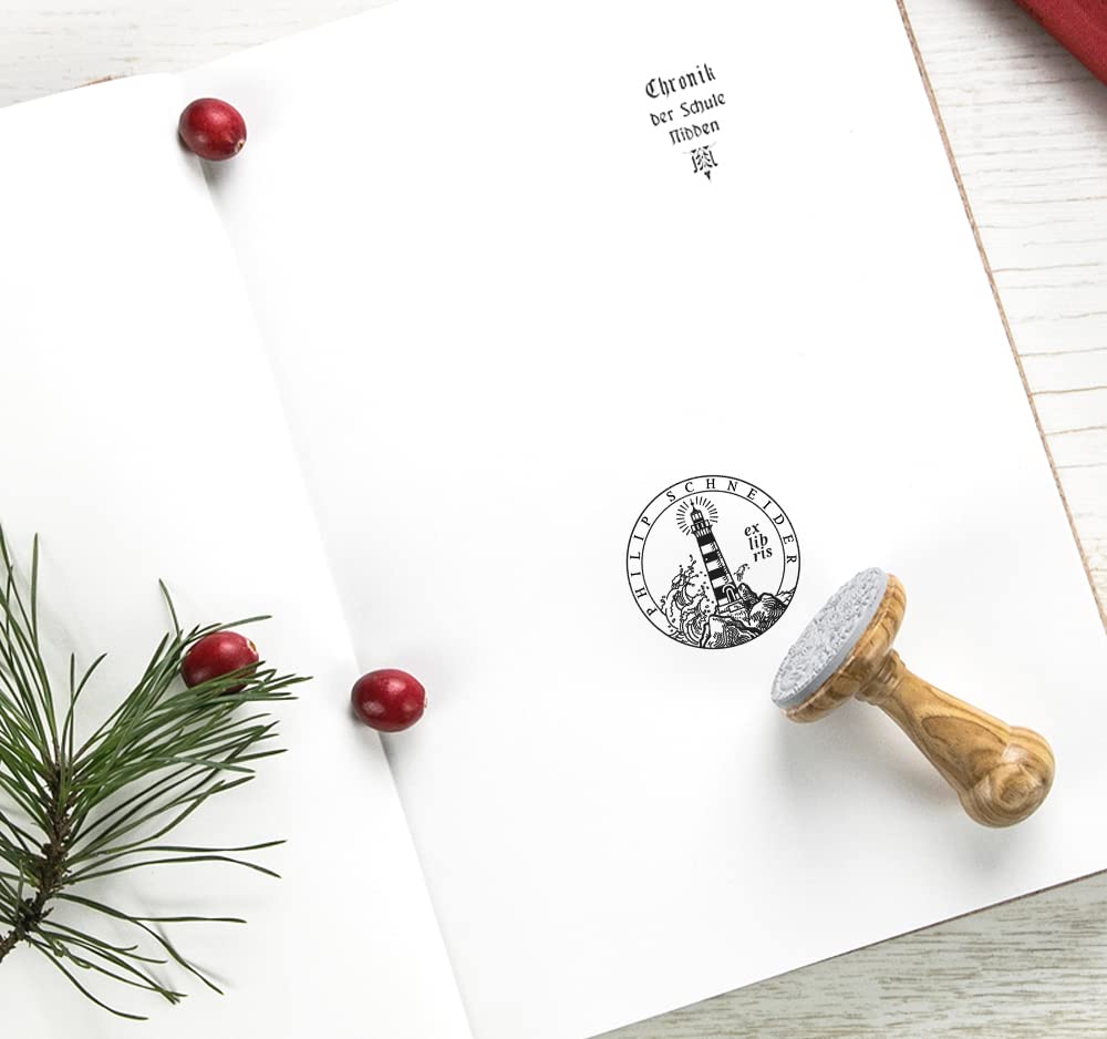 Ex Libris Sello Personalizable para Libros – Faro y Mar en Tormenta – Regalo Artístico en Caja Elegante