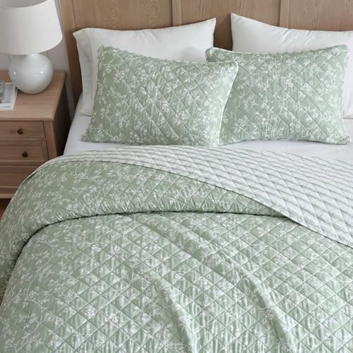 Image of Martha Stewart - King Quilt Set, 100% Soft Cotton Floral Bedding for Year Round Comfort, 3 Piece Bed Set with Matching Pillowcases (French Bird Floral Green)
