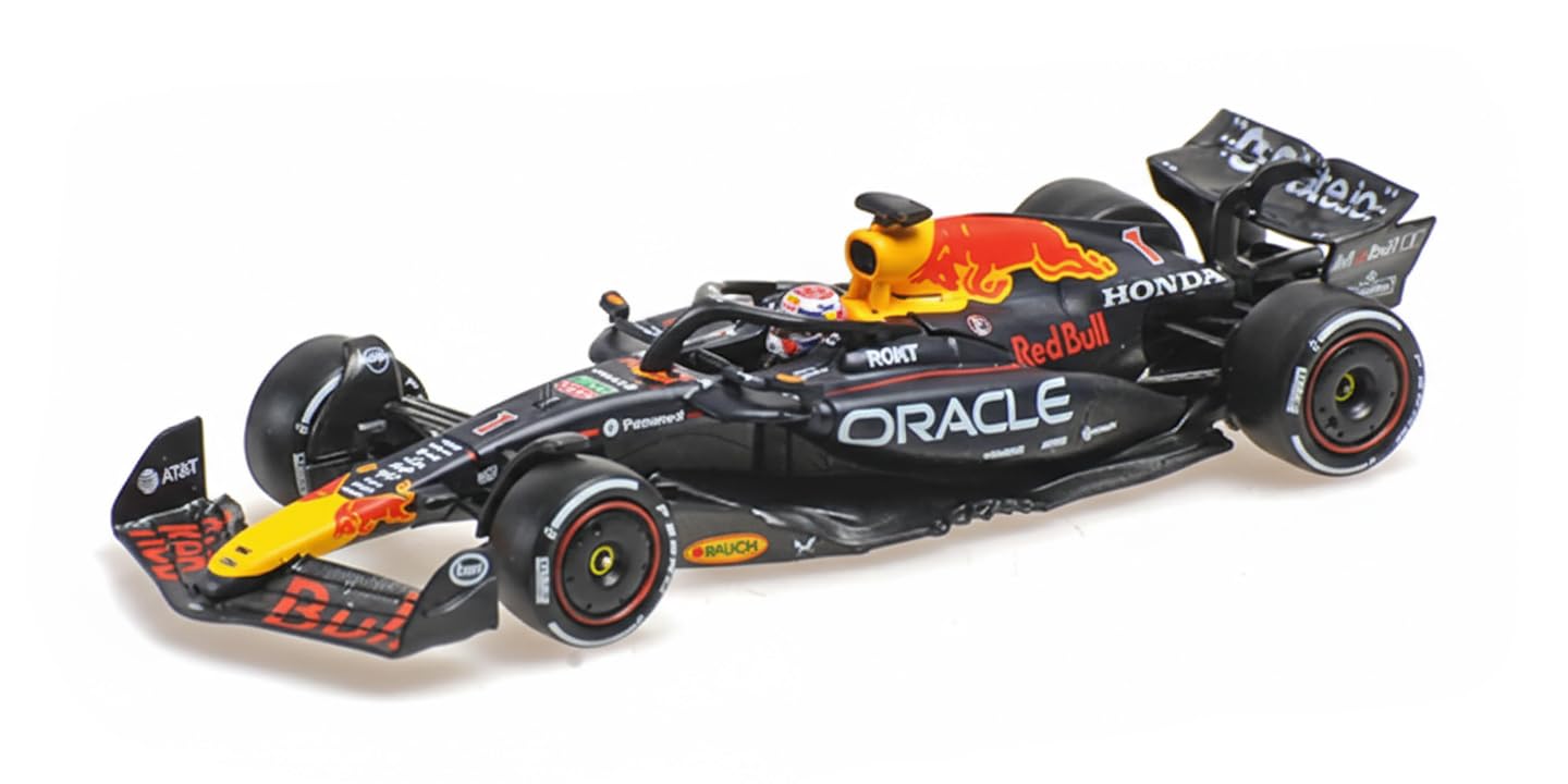 Amazon | ポールズ モデル アート (Paul's Model Art) MINICHAMPS 1/64