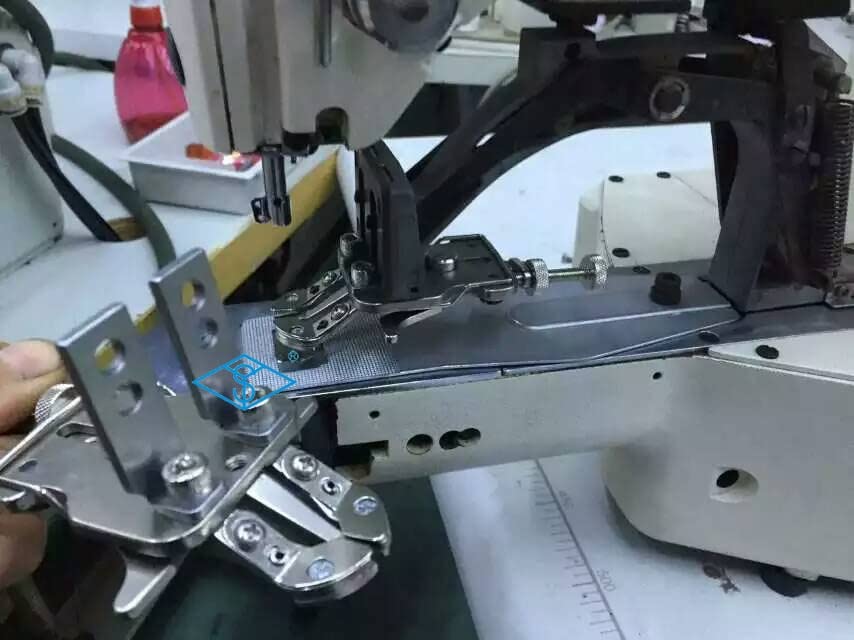 Sewing machine accessories knot machine machine clip 430D 1900A change