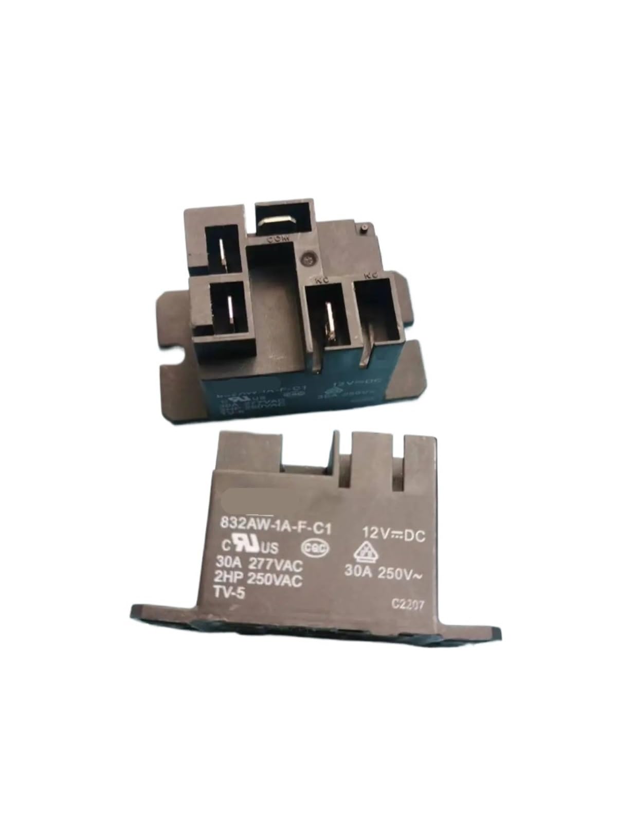 Relais 12V 30A 832AW-1A-F-C1 idéal pour automatiser le chauffage de votre maison