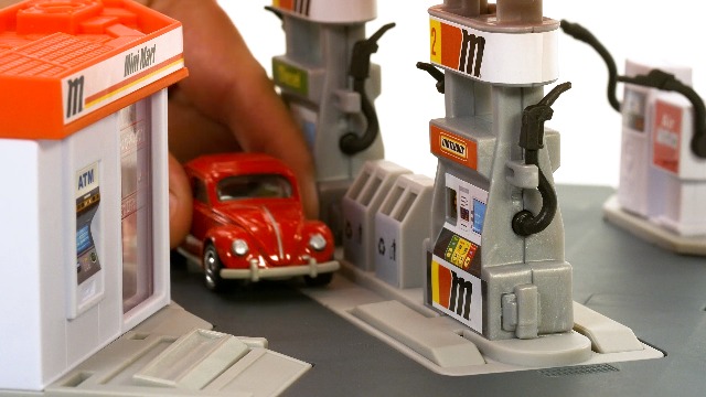 Amazon.com: Matchbox Toy Cars Playset, Action Drivers Fuel Station