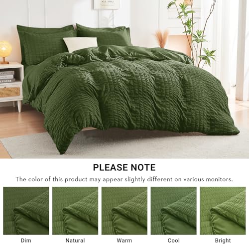 Image of HYMOKEGE Olive Green Oversized Queen Comforter Set Seersucker 7 Pieces, All Season Luxury Bed in a Bag for Bedroom, Bedding Set with Comforter, Sheets, Pillowcases & Shams