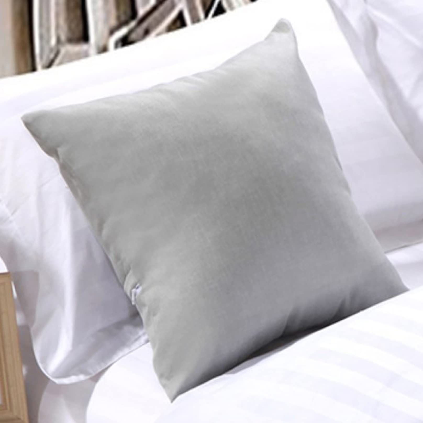 1 Pcs Linen Cushion Covers Soft Decorative Square Throw Pillow Cover Luxury Pillowcases with Invisible Zipper for Living room Sofa Bedroom Couch Chair Car Seat,18x18 Inches