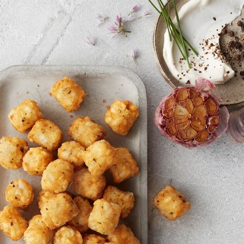 Alexia Crispy Seasoned Potato Puffs Roasted Garlic and Cracked Black Pepper 19 oz Frozen — view 3