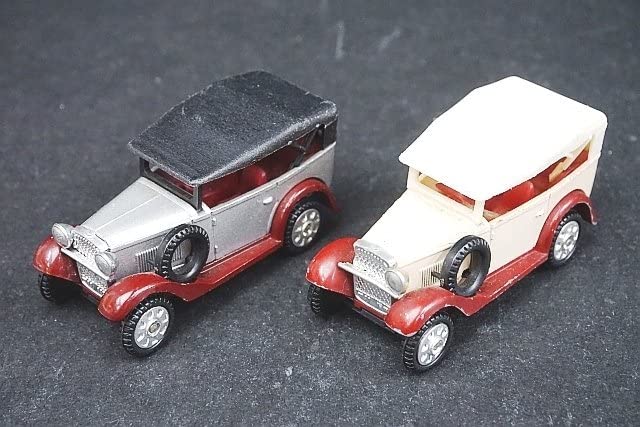 トミカのダックスホンダとトミカのダットサン Amazon | トミカ 未開封 30周年記念ベストセレクション いろんな