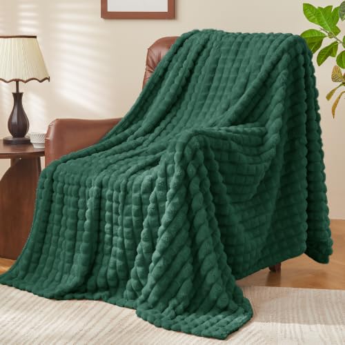 Image of BEDELITE Emerald Green Fleece Throw Blanket for Couch, 50x60 Inches