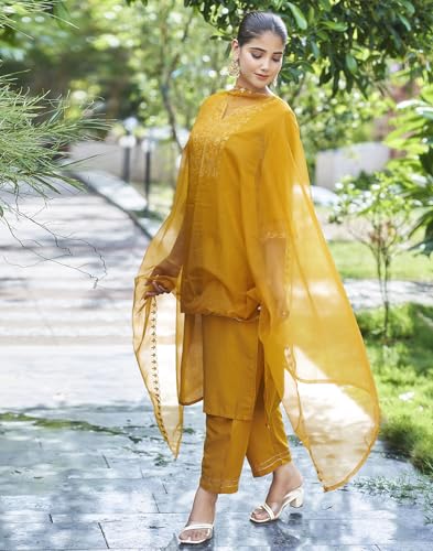 Image of SKYLEE Silk Blend Embroidery Straight Kurta Set with Dupatta