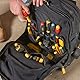 STANLEY FatMax Arbeitsrucksack (Werkzeugrucksack für die Baustelle & Werkstatt, praktische & übersichtliche Innenaufteilung, wasserdichter Kunststoffboden, gepolsterter Rücken) FMST1-80144