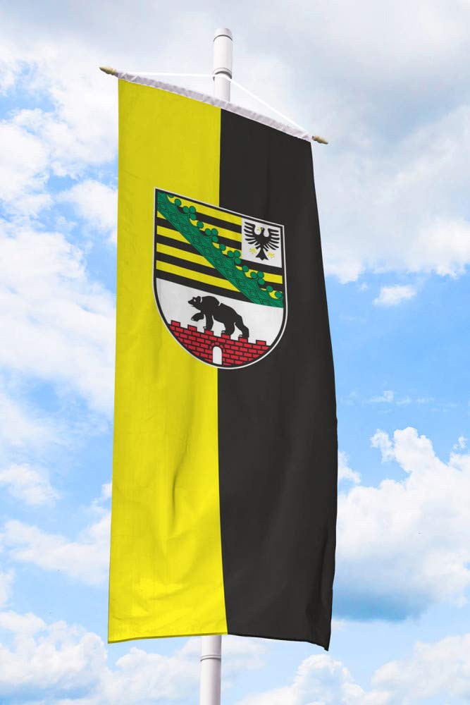 Deitert Bundesland-Flagge Sachsen-Anhalt – 150x400 cm Sachsen-Anhalt-Fahne mit Wappen, Bannerfahne aus reißfestem Polyester