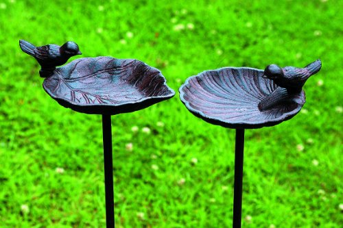 Boltze Vogeltränke Karla Vogelbad 1 Stück, 2-Fach Sortiert, 20 cm x 14 cm x 98 cm Gusseisen Rostbeständig Outdoor Vogelfütterung Gartenstab