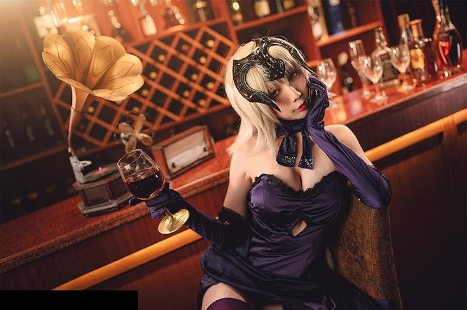 新品　Fate FGO ジャンヌオルタ　概念礼装「聖夜の晩餐」　衣装 Amazon.co.jp: 残り1着 Fate FGO ジャンヌオルタ 概念礼装 聖夜