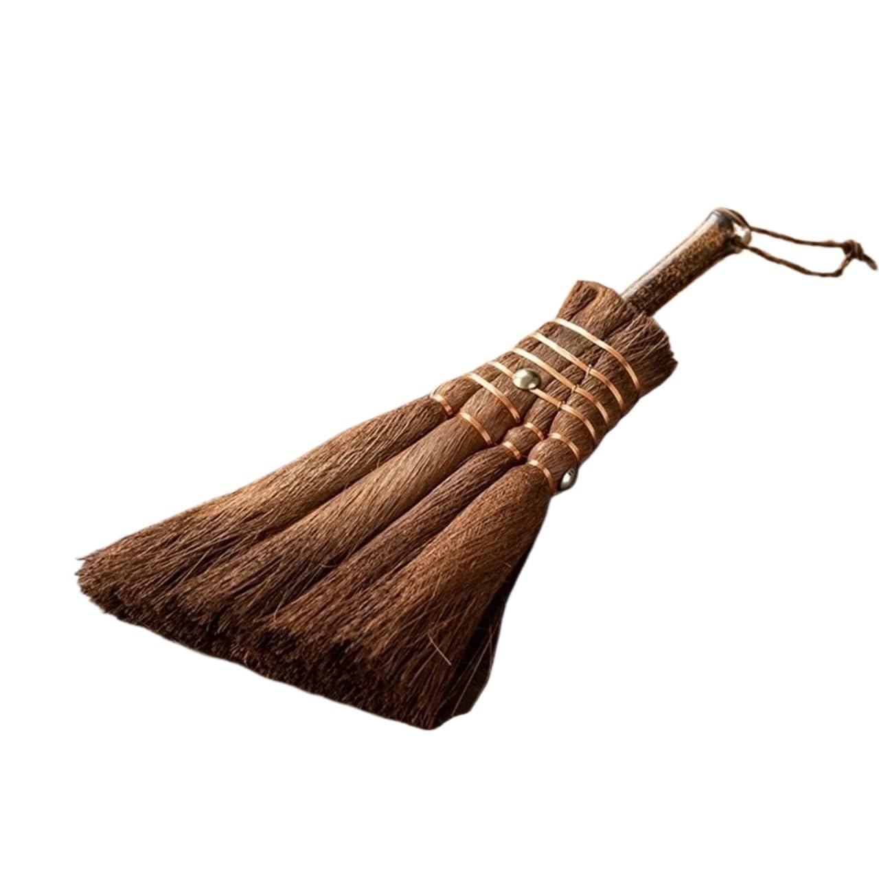 Palm Broom Traditional Tea Cleaning Brush Natural Handmade Palm Hair Vintage Mini Whisk Broom Pot