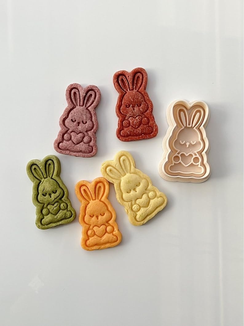 Black Bunny Cookie Cutter Set with Rabbit Stamp for Animal Themed Baking Homemade Cookies Fondant Cake Decorating Party Favors Easter Treats and Thoughtful Baking Gift Ideas