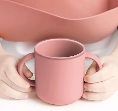 Meleni Baby 4'lü Silikon Beslenme Seti - Silikon Mama Önlüğü Mama Kaşığı Kulplu Bardak Vakum Tabanlı Tabak Pembe