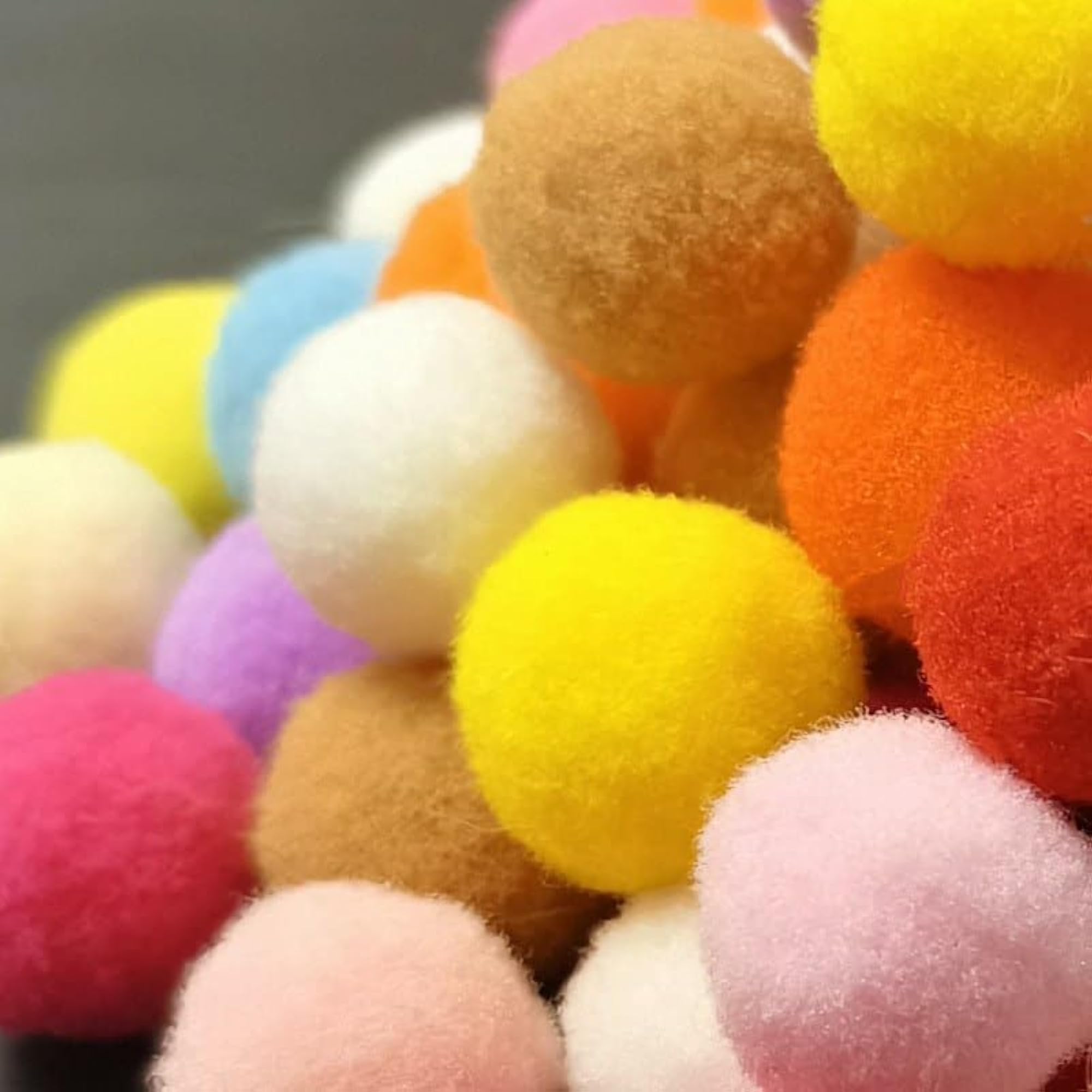 Cosmetic Cotton Balls for Makeup and Skin Cleaning