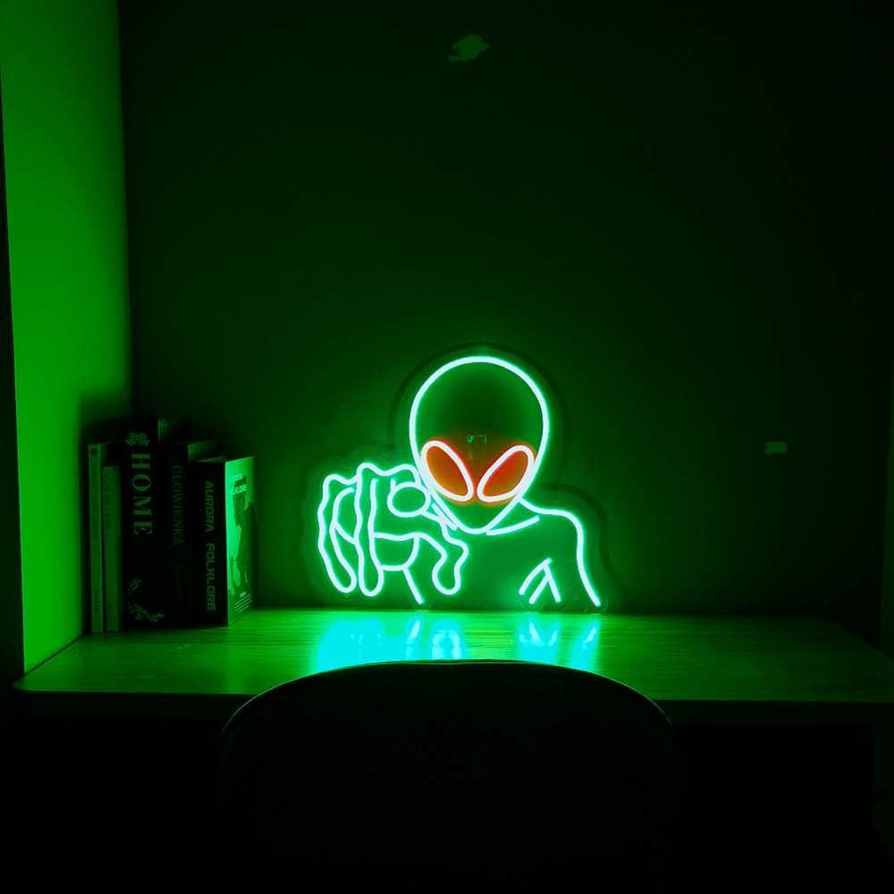 TOP оƒƒERS FEFELightup Alien LED Neon Sign Lights Art Wall Decorative Sign Lights Night Light Bіg Sаlе FEFELightup Alien LED Neon Sign Lights Art Wall Decorative Sign Lights Night Light