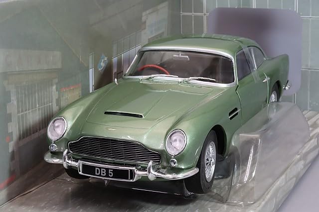 ☆ Solid 1/18 Aston Martin DB5 1964 Green